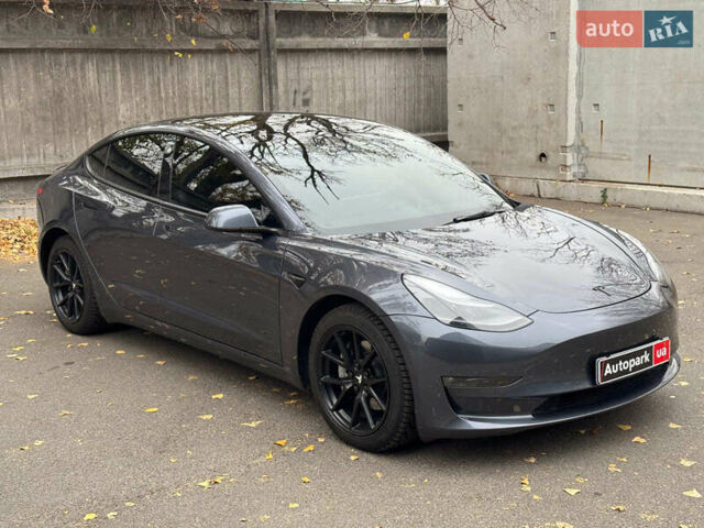 Тесла Модель 3, объемом двигателя 0 л и пробегом 49 тыс. км за 26290 $, фото 2 на Automoto.ua