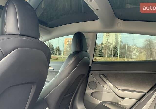 Тесла Модель 3, об'ємом двигуна 0 л та пробігом 25 тис. км за 22000 $, фото 40 на Automoto.ua