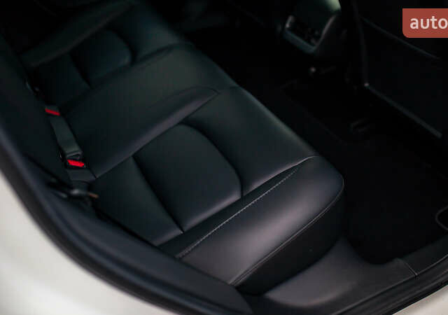 Тесла Модель 3, об'ємом двигуна 0 л та пробігом 75 тис. км за 23499 $, фото 27 на Automoto.ua