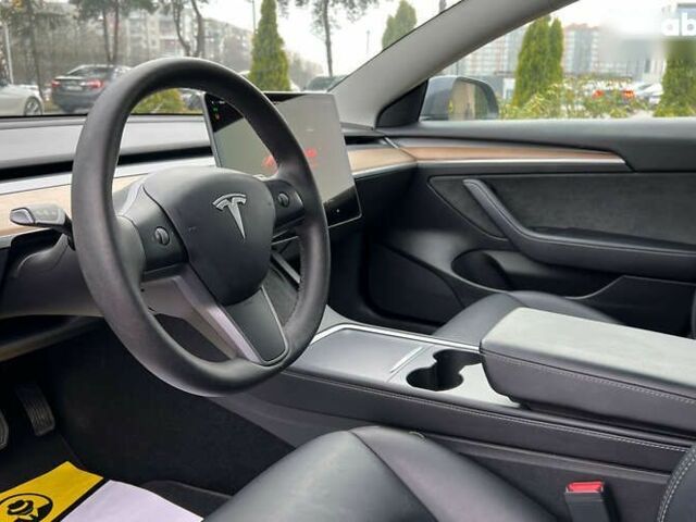 Тесла Модель 3, объемом двигателя 0 л и пробегом 35 тыс. км за 24500 $, фото 9 на Automoto.ua