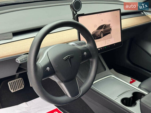 Тесла Модель 3, объемом двигателя 0 л и пробегом 49 тыс. км за 26290 $, фото 20 на Automoto.ua