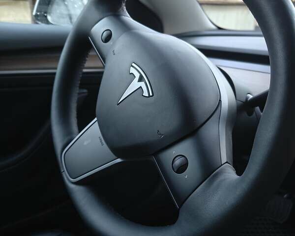 Тесла Модель 3, об'ємом двигуна 0 л та пробігом 30 тис. км за 18500 $, фото 6 на Automoto.ua