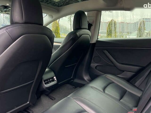 Тесла Модель 3, объемом двигателя 0 л и пробегом 33 тыс. км за 21300 $, фото 16 на Automoto.ua