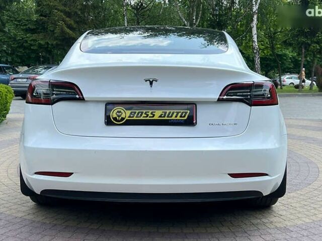 Тесла Модель 3, объемом двигателя 0 л и пробегом 161 тыс. км за 18800 $, фото 5 на Automoto.ua