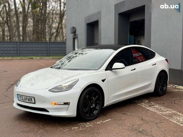 Тесла Модель 3, объемом двигателя 0 л и пробегом 117 тыс. км за 20999 $, фото 3 на Automoto.ua