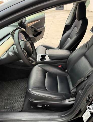 Тесла Модель 3, об'ємом двигуна 0 л та пробігом 188 тис. км за 16500 $, фото 13 на Automoto.ua
