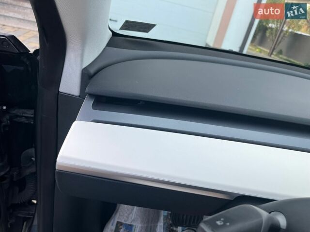 Тесла Модель 3, объемом двигателя 0 л и пробегом 142 тыс. км за 18950 $, фото 50 на Automoto.ua