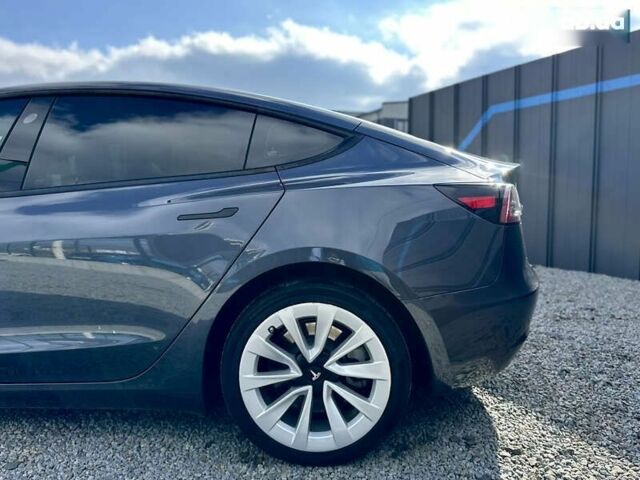 Тесла Модель 3, объемом двигателя 0 л и пробегом 50 тыс. км за 20999 $, фото 10 на Automoto.ua