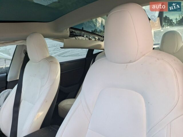Тесла Модель 3, объемом двигателя 0 л и пробегом 87 тыс. км за 11000 $, фото 41 на Automoto.ua