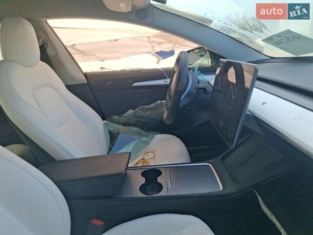 Тесла Модель 3, объемом двигателя 0 л и пробегом 87 тыс. км за 11000 $, фото 54 на Automoto.ua