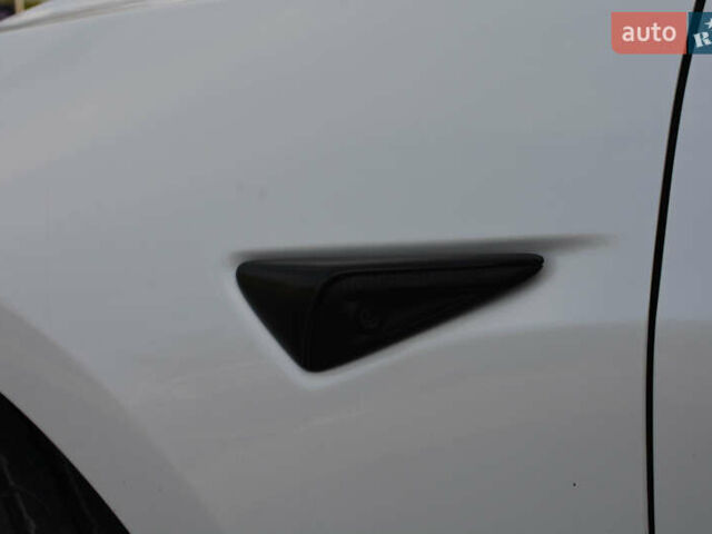 Тесла Модель 3, об'ємом двигуна 0 л та пробігом 81 тис. км за 18499 $, фото 8 на Automoto.ua
