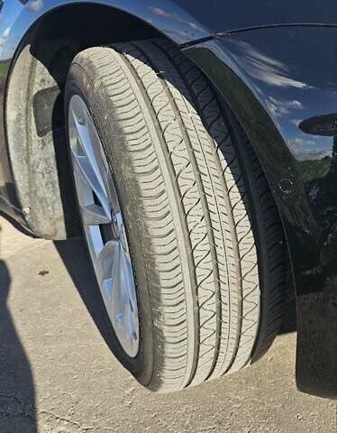 Тесла Модель 3, объемом двигателя 0 л и пробегом 17 тыс. км за 31500 $, фото 4 на Automoto.ua