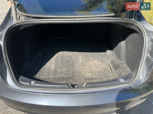 Тесла Модель 3, объемом двигателя 0 л и пробегом 123 тыс. км за 20500 $, фото 7 на Automoto.ua