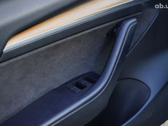 Тесла Модель 3, объемом двигателя 0 л и пробегом 33 тыс. км за 20999 $, фото 13 на Automoto.ua