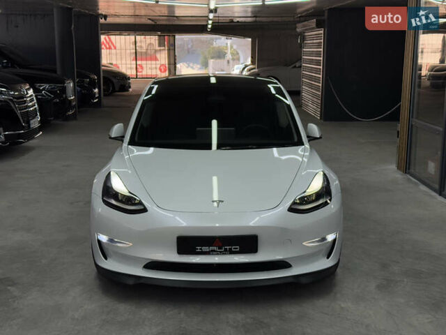 Тесла Модель 3, объемом двигателя 0 л и пробегом 42 тыс. км за 24900 $, фото 4 на Automoto.ua