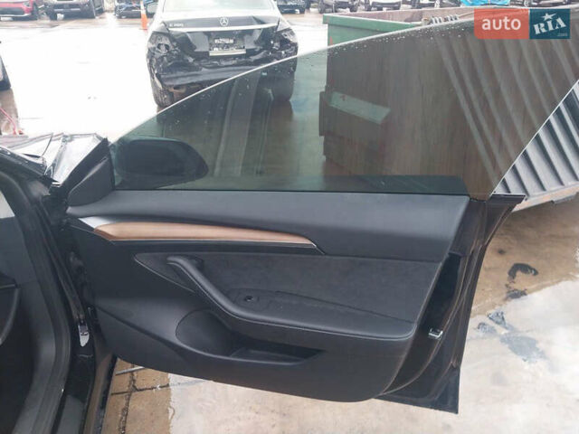 Тесла Модель 3, об'ємом двигуна 0 л та пробігом 25 тис. км за 19000 $, фото 21 на Automoto.ua