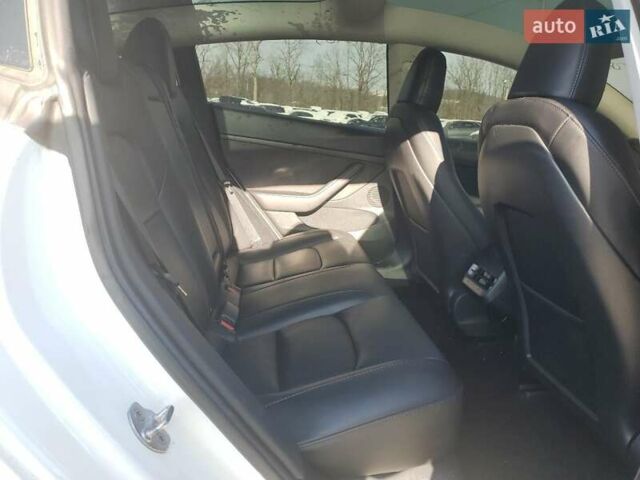 Тесла Модель 3, объемом двигателя 0 л и пробегом 48 тыс. км за 7250 $, фото 9 на Automoto.ua