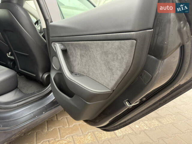 Тесла Модель 3, объемом двигателя 0 л и пробегом 11 тыс. км за 17500 $, фото 10 на Automoto.ua