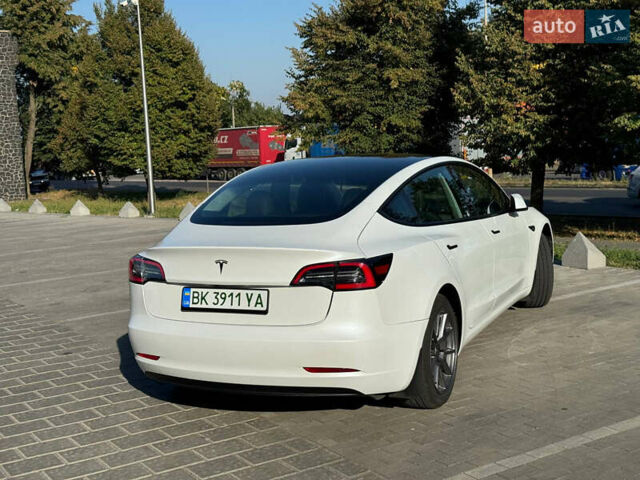Тесла Модель 3, объемом двигателя 0 л и пробегом 24 тыс. км за 22900 $, фото 15 на Automoto.ua