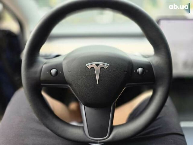 Тесла Модель 3, объемом двигателя 0 л и пробегом 11 тыс. км за 22000 $, фото 14 на Automoto.ua