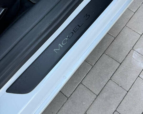Тесла Модель 3, объемом двигателя 0 л и пробегом 24 тыс. км за 22900 $, фото 29 на Automoto.ua
