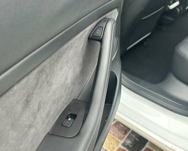 Тесла Модель 3, объемом двигателя 0 л и пробегом 10 тыс. км за 22500 $, фото 40 на Automoto.ua