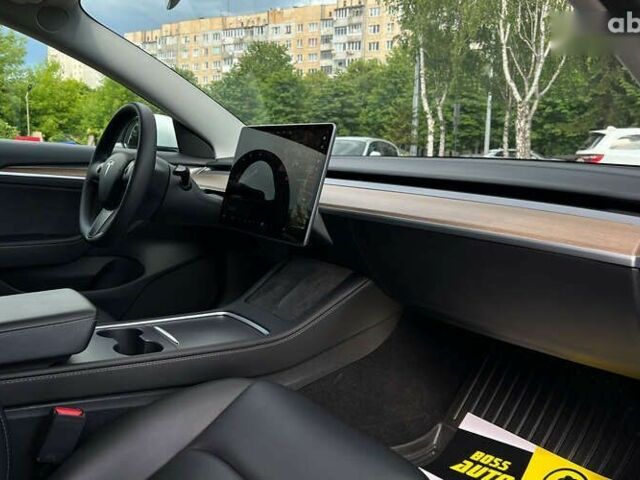 Тесла Модель 3, объемом двигателя 0 л и пробегом 41 тыс. км за 18500 $, фото 9 на Automoto.ua