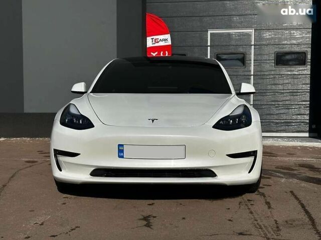Тесла Модель 3, объемом двигателя 0 л и пробегом 21 тыс. км за 30000 $, фото 1 на Automoto.ua