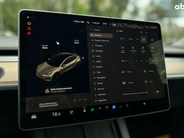 Тесла Модель 3, объемом двигателя 0 л и пробегом 41 тыс. км за 18500 $, фото 20 на Automoto.ua
