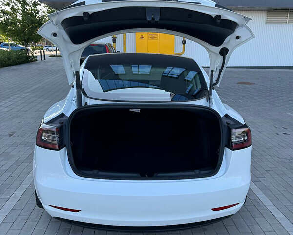 Тесла Модель 3, объемом двигателя 0 л и пробегом 24 тыс. км за 22900 $, фото 24 на Automoto.ua
