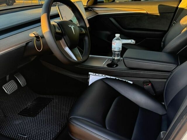 Тесла Модель 3, объемом двигателя 0 л и пробегом 95 тыс. км за 20600 $, фото 4 на Automoto.ua