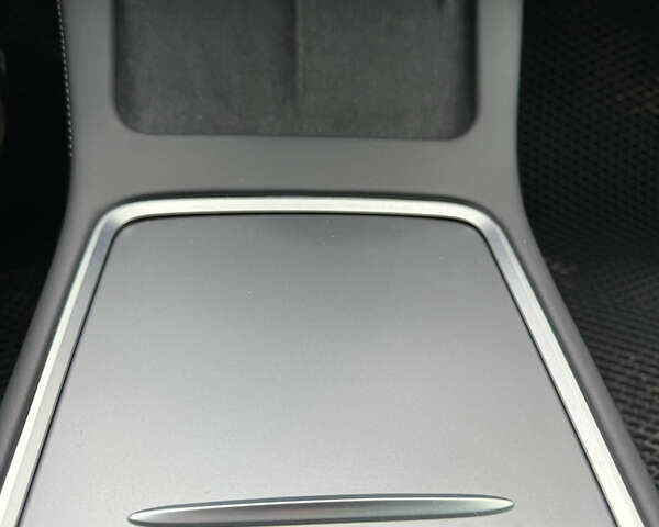 Тесла Модель 3, объемом двигателя 0 л и пробегом 11 тыс. км за 17500 $, фото 26 на Automoto.ua