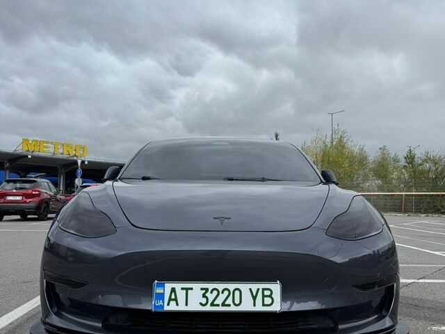 Тесла Модель 3, объемом двигателя 0 л и пробегом 74 тыс. км за 20998 $, фото 4 на Automoto.ua