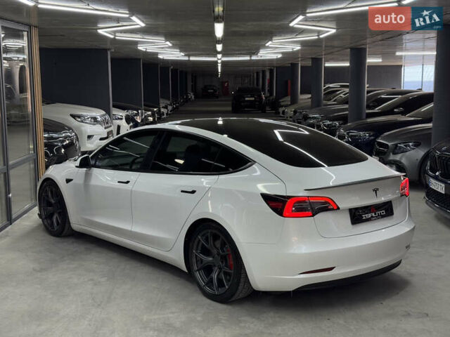 Тесла Модель 3, объемом двигателя 0 л и пробегом 42 тыс. км за 24900 $, фото 6 на Automoto.ua