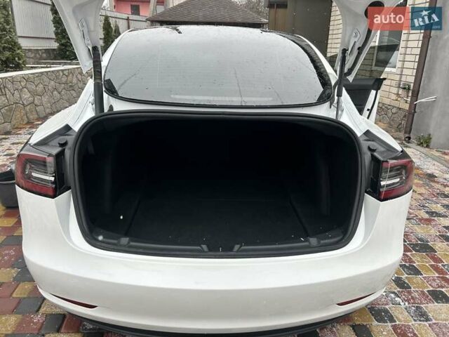 Тесла Модель 3, объемом двигателя 0 л и пробегом 10 тыс. км за 22500 $, фото 6 на Automoto.ua