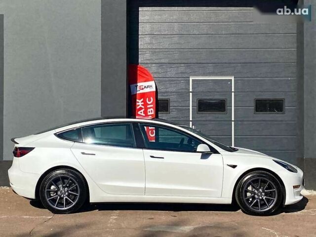 Тесла Модель 3, объемом двигателя 0 л и пробегом 3 тыс. км за 25999 $, фото 10 на Automoto.ua