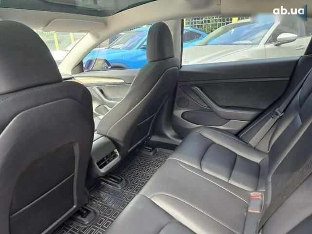 Тесла Модель 3, объемом двигателя 0 л и пробегом 11 тыс. км за 22000 $, фото 13 на Automoto.ua