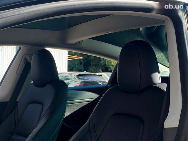 Тесла Модель 3, объемом двигателя 0 л и пробегом 3 тыс. км за 25999 $, фото 13 на Automoto.ua