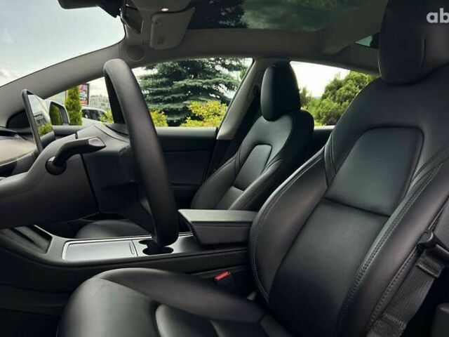 Тесла Модель 3, объемом двигателя 0 л и пробегом 41 тыс. км за 18500 $, фото 17 на Automoto.ua