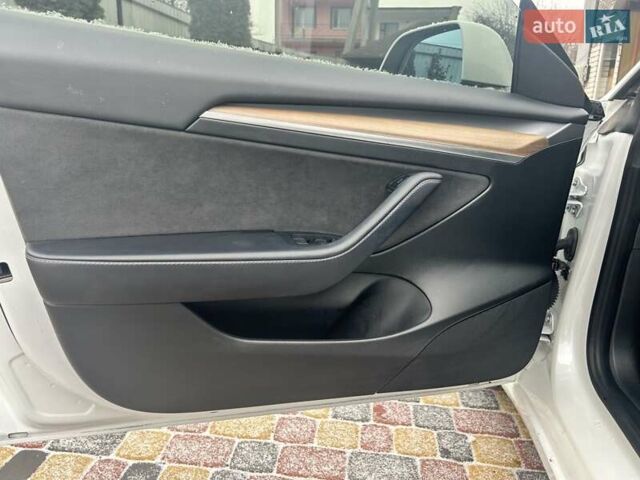 Тесла Модель 3, объемом двигателя 0 л и пробегом 10 тыс. км за 22500 $, фото 36 на Automoto.ua