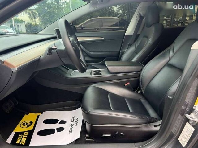 Тесла Модель 3, объемом двигателя 0 л и пробегом 50 тыс. км за 26000 $, фото 9 на Automoto.ua