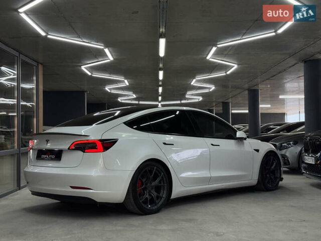 Тесла Модель 3, объемом двигателя 0 л и пробегом 42 тыс. км за 24900 $, фото 9 на Automoto.ua