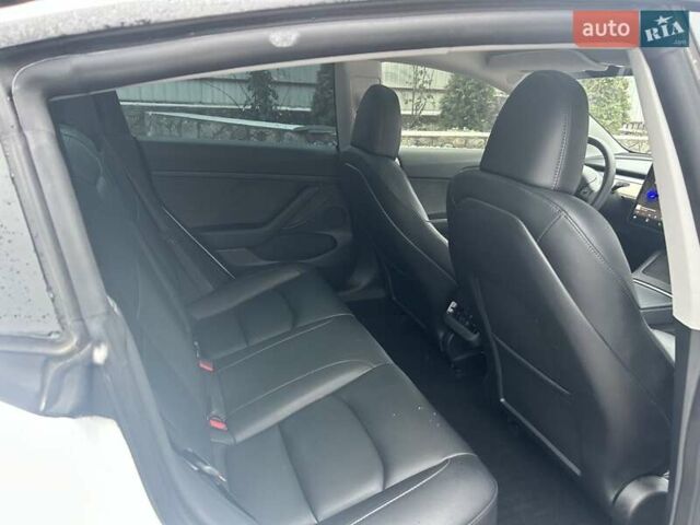 Тесла Модель 3, объемом двигателя 0 л и пробегом 10 тыс. км за 22500 $, фото 30 на Automoto.ua