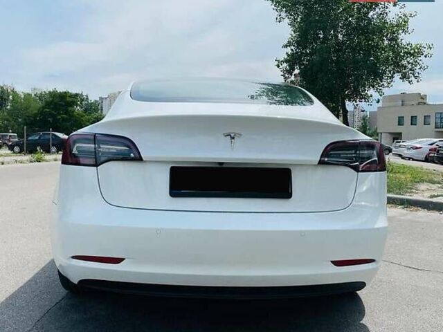 Тесла Модель 3, объемом двигателя 0 л и пробегом 49 тыс. км за 18000 $, фото 3 на Automoto.ua