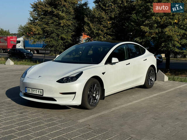 Тесла Модель 3, объемом двигателя 0 л и пробегом 24 тыс. км за 22900 $, фото 7 на Automoto.ua
