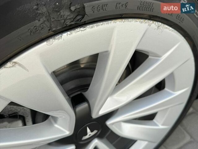 Тесла Модель 3, объемом двигателя 0 л и пробегом 24 тыс. км за 18500 $, фото 7 на Automoto.ua