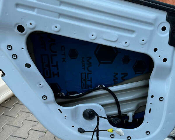 Тесла Модель 3, объемом двигателя 0 л и пробегом 24 тыс. км за 22900 $, фото 55 на Automoto.ua