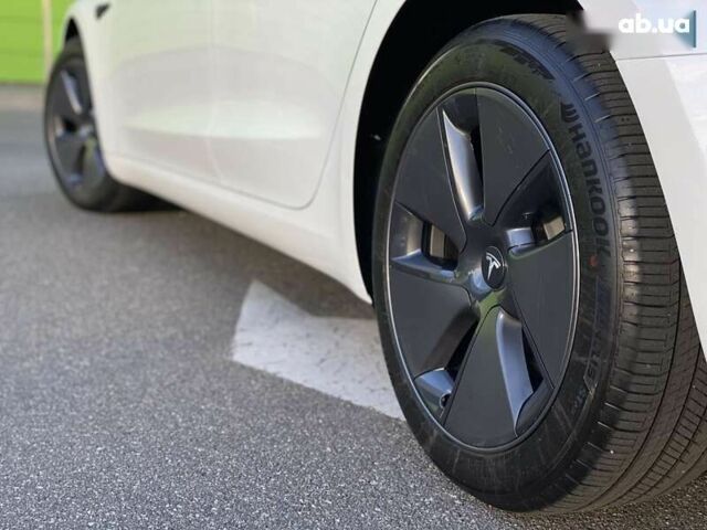 Тесла Модель 3, объемом двигателя 0 л и пробегом 1 тыс. км за 27700 $, фото 18 на Automoto.ua