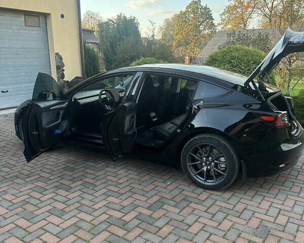 Тесла Модель 3, объемом двигателя 0 л и пробегом 26 тыс. км за 24000 $, фото 4 на Automoto.ua