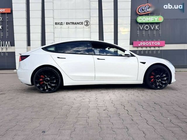 Тесла Модель 3, объемом двигателя 0 л и пробегом 69 тыс. км за 24999 $, фото 16 на Automoto.ua